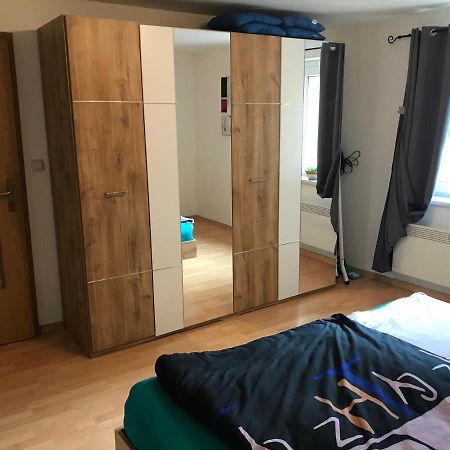 Ferienwohnung Zum Pinguin II Grunewald Екстериор снимка